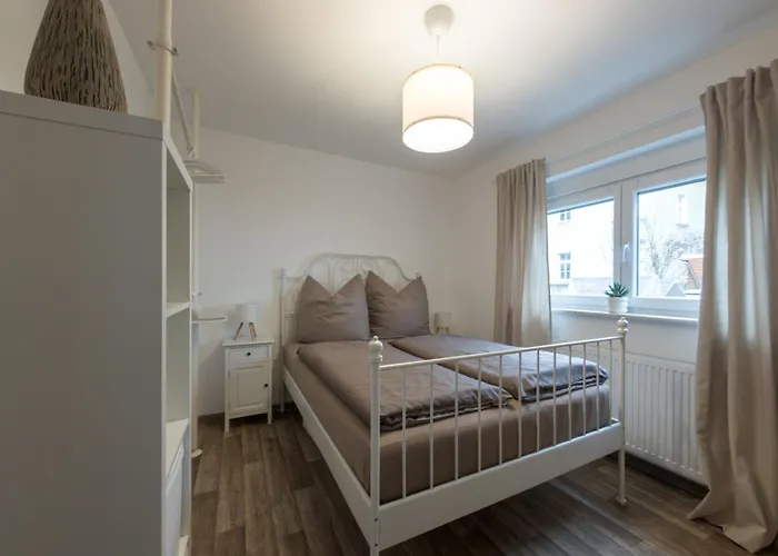 公寓 Ruhiger Bungalow In Dresden Mit Terrasse, Garten & Privatem Stellplatz 德累斯顿